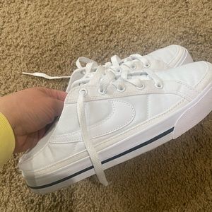 Nike Court Legacy Mule